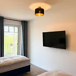 Porthouse 8 Apartment